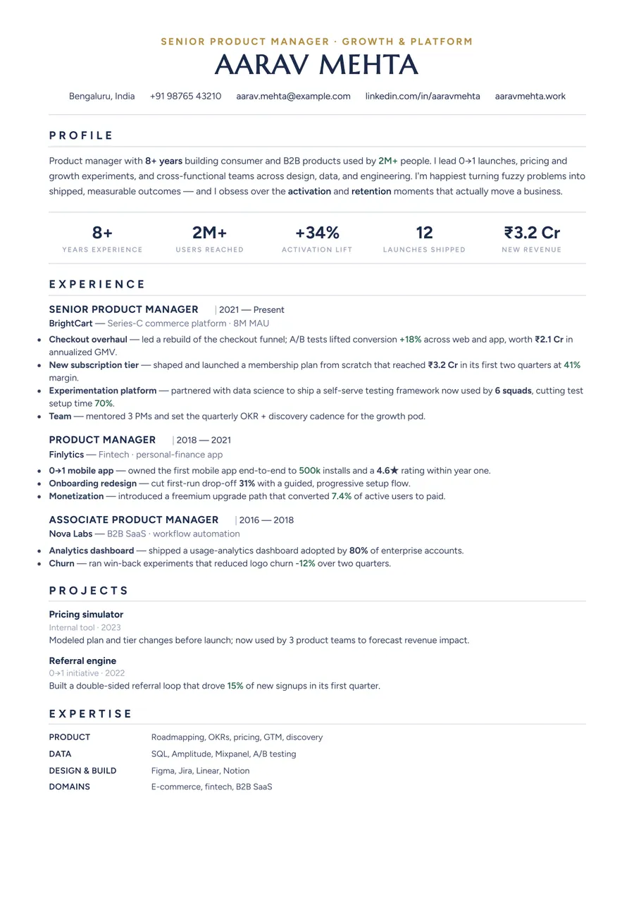 Midnight gold Formal resume template — Elegant contrast