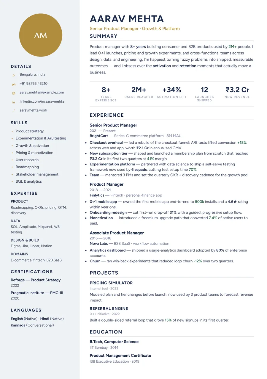 Midnight gold Portrait resume template — Elegant contrast